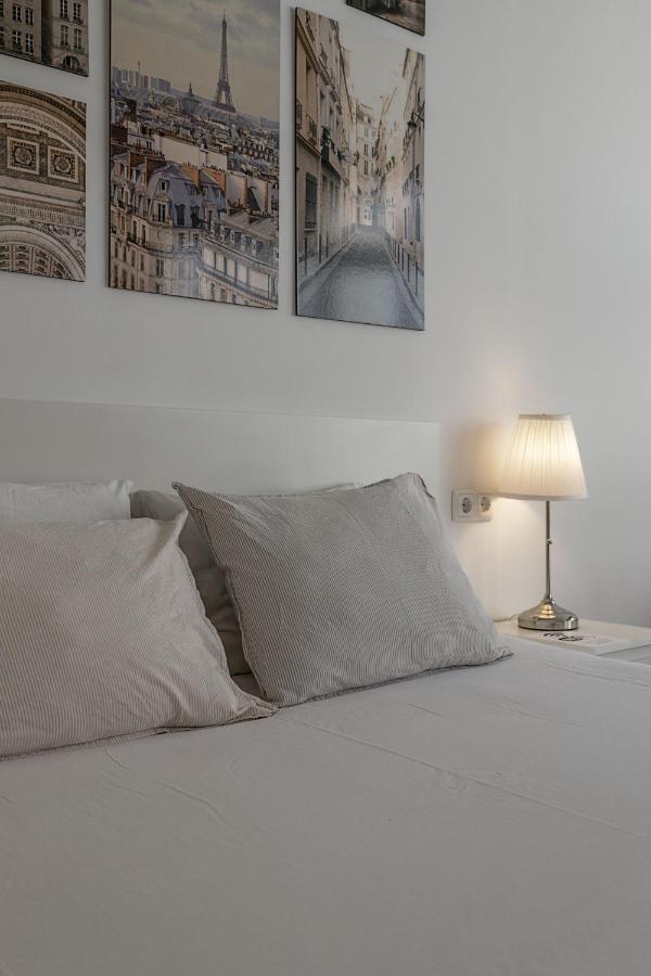 Travel & Live Aliados Apartment ポルト エクステリア 写真