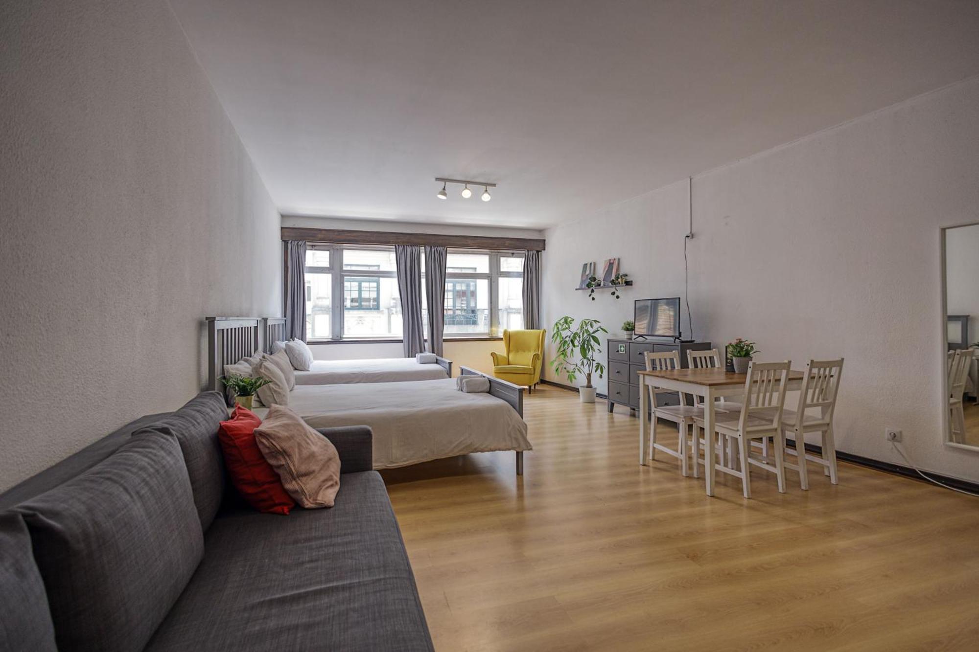 Travel & Live Aliados Apartment ポルト 部屋 写真
